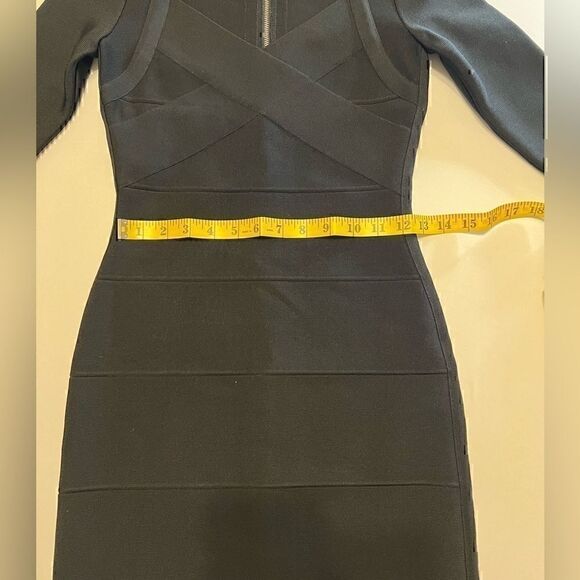 ⭐️5/$25 SALE White House Black Market Black slimming bodycon dress Size XXS - Picture 12 of 16